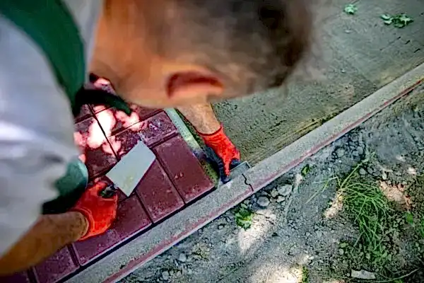 Sert Zemin Döşeme Uygulamaları